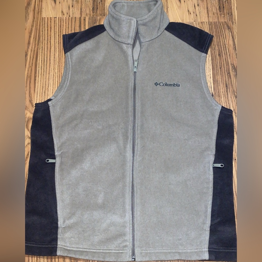 Columbia Vest